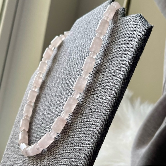 ROSE QUARTZ | Elongated Round Cylindrical Beaded Pink Rose Quartz 18" Necklace - Picture 8 of 12